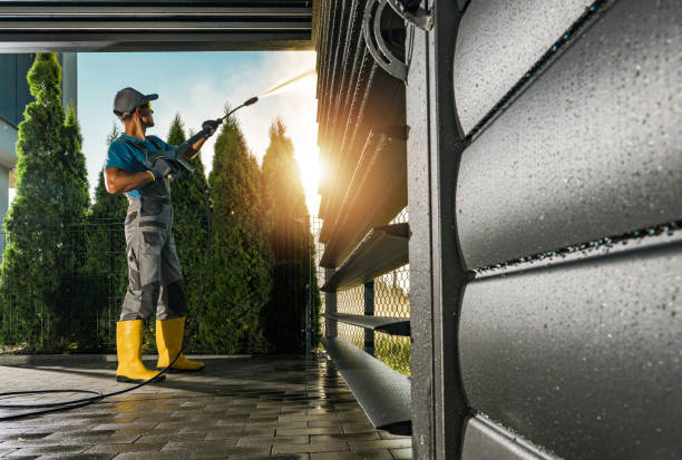 Why Choose Our Certified Pressure Washing Experts for Your Project Needs in Morgantown, IN?